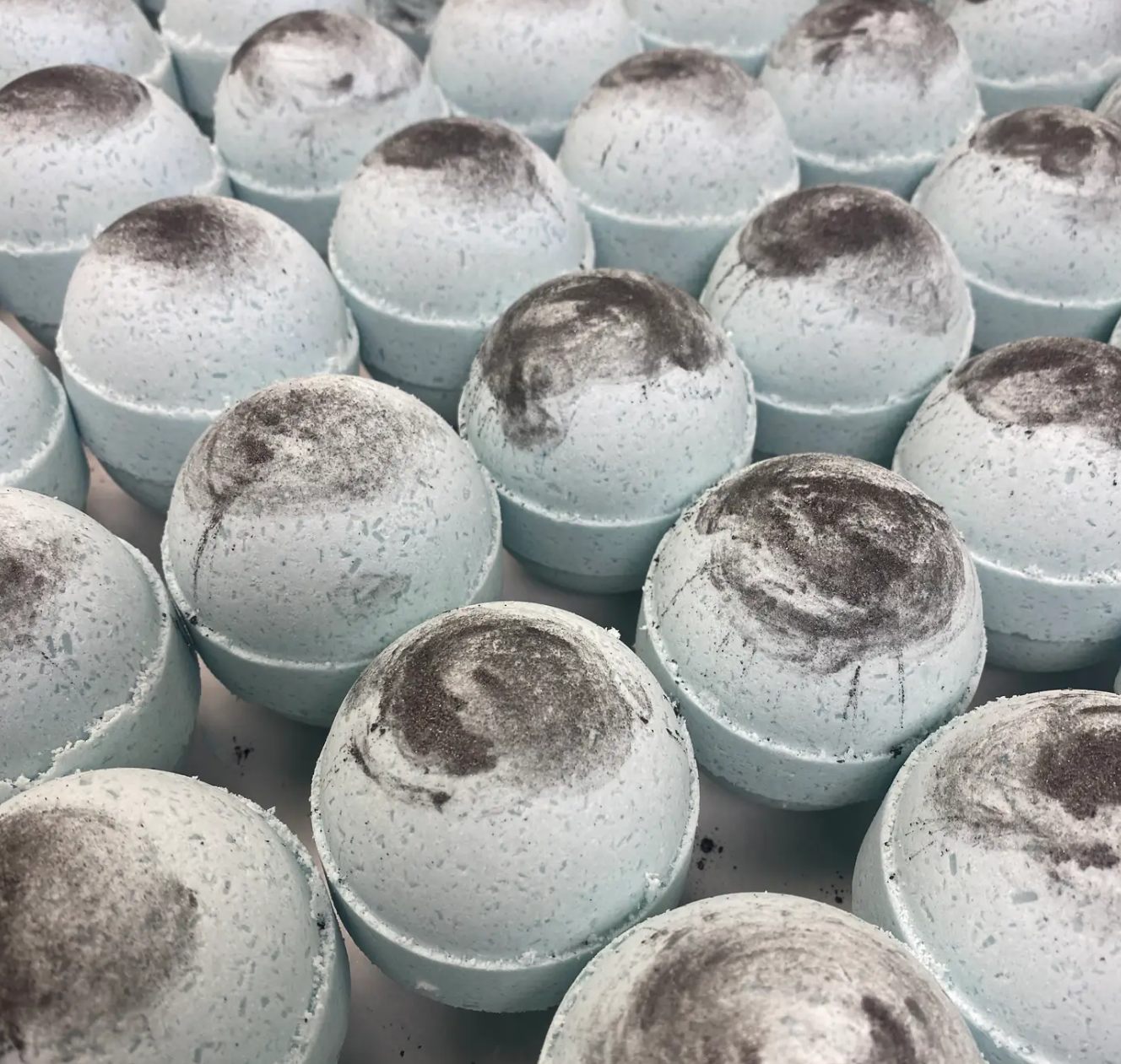 great lakes michigan Handmade natural bath bombs near me what is a bath bomb maker where to buy bath bombs fun  kid friendly relaxing bath bomb
