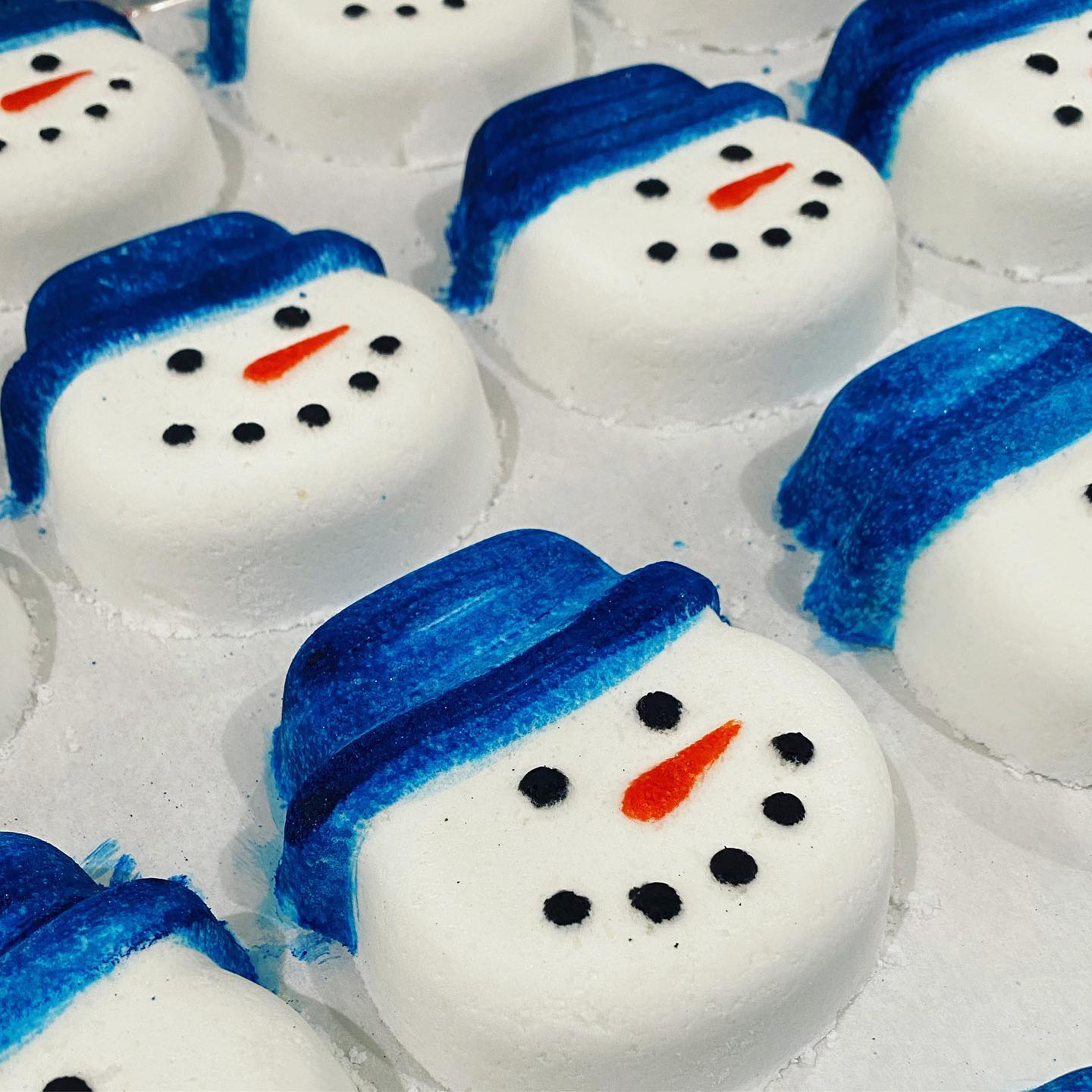 Snowman Hat Bath Bomb