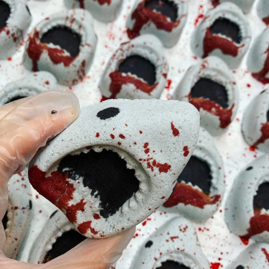 Handmade natural bath bombs near me what is a bath bomb maker where to buy bath bombs fun kid friendly relaxing bath bomb shark attack bath bombs