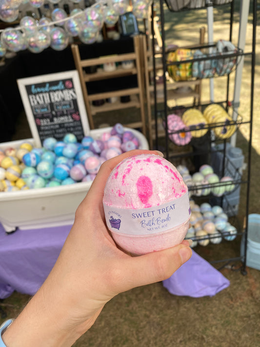 Sweet Treat Toy Bath Bomb