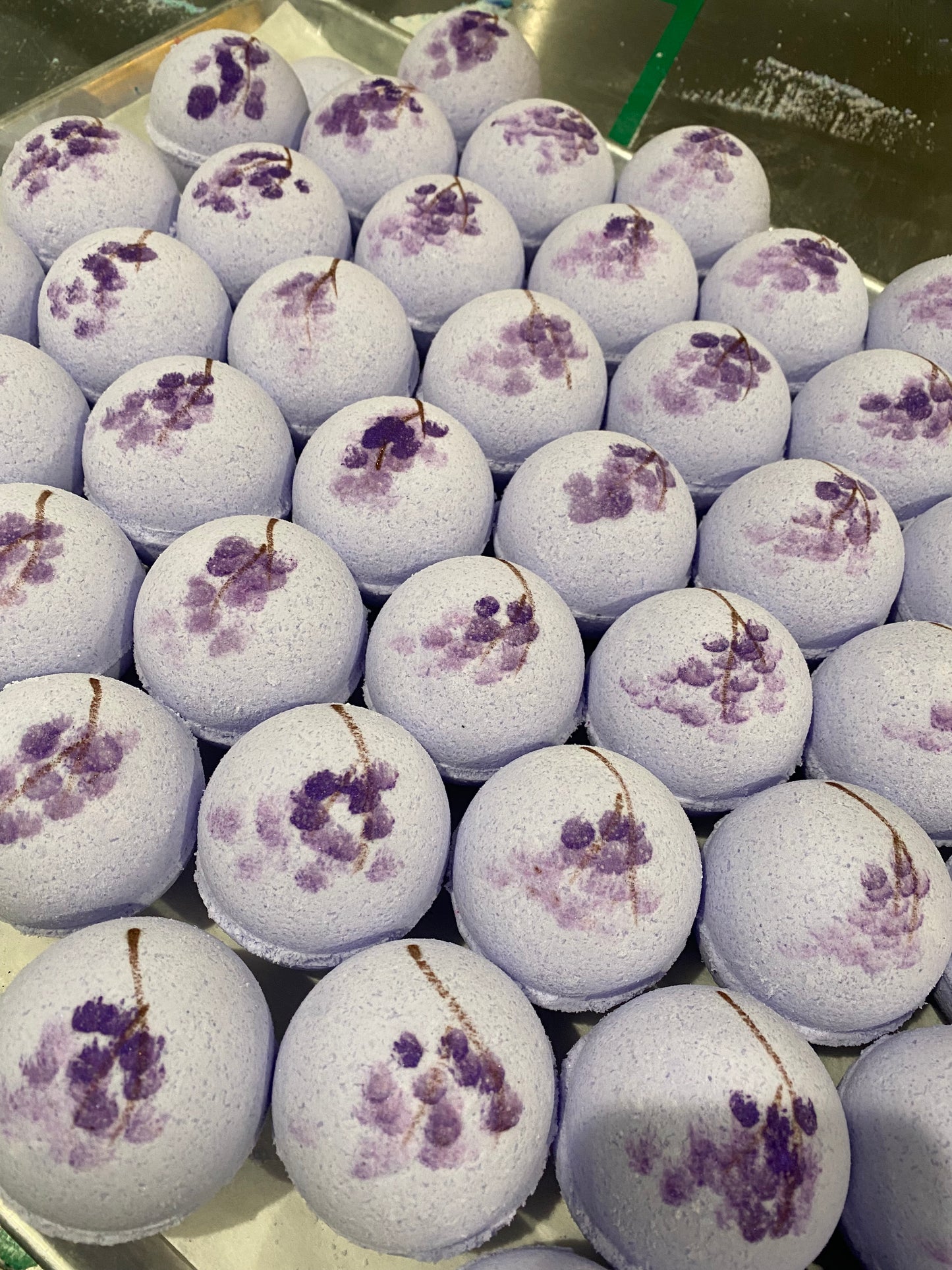 Blooming Lilac Bath Bomb