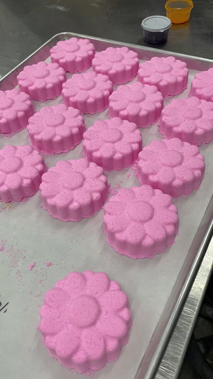 Hibiscus Flower Bath Bomb