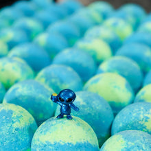 Load image into Gallery viewer, Alien Invasion Toy Bath Bomb
