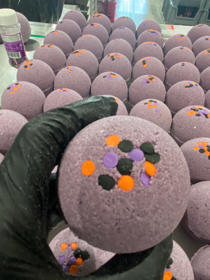 Spooky Bath Bomb